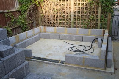 Tuinmeubelen schilderen - zo versier je je houten meubelen
